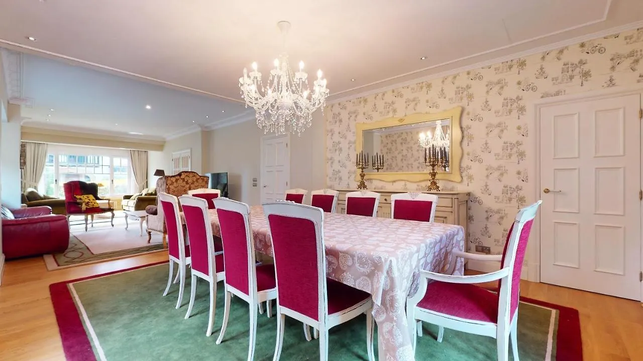Tradicion Y Elegancia Villa Getxo Spain