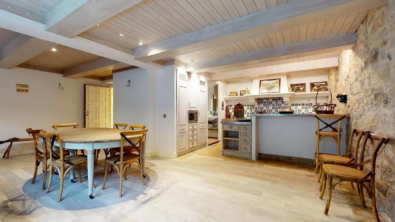 Tradicion Y Elegancia Villa Getxo 0*,  Spain