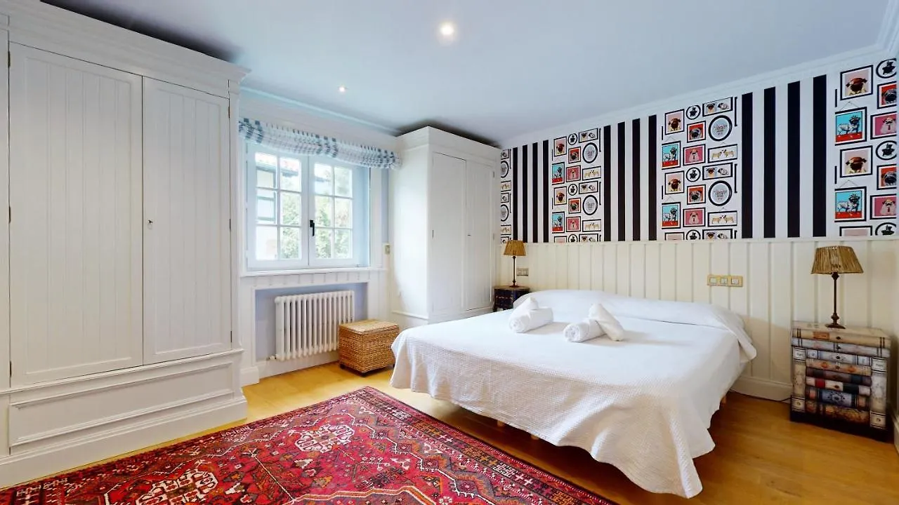 Tradicion Y Elegancia Villa Getxo 0*,